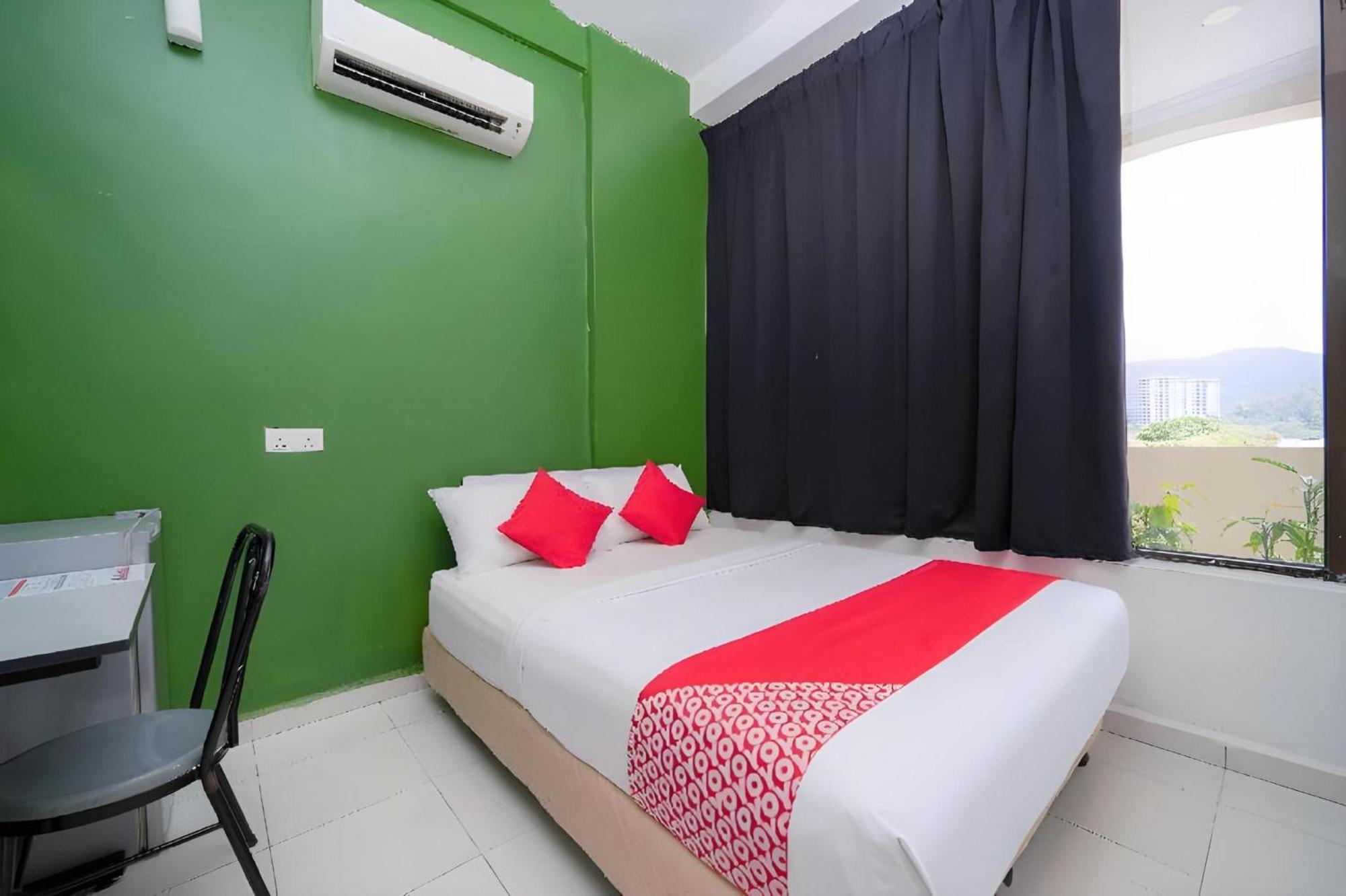 Super Oyo 89807 My Budget Home Batu Feringgi Buitenkant foto