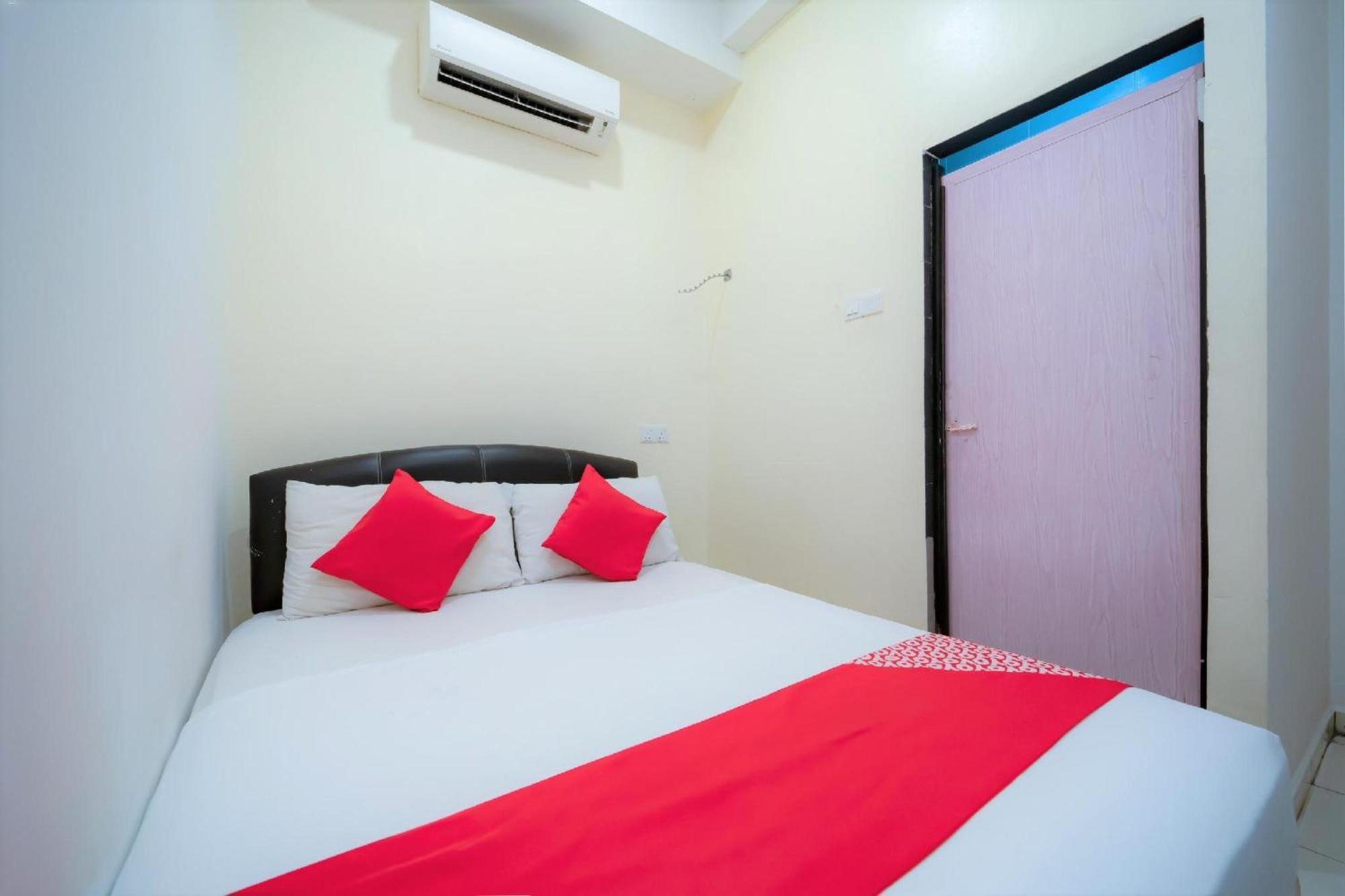 Super Oyo 89807 My Budget Home Batu Feringgi Buitenkant foto